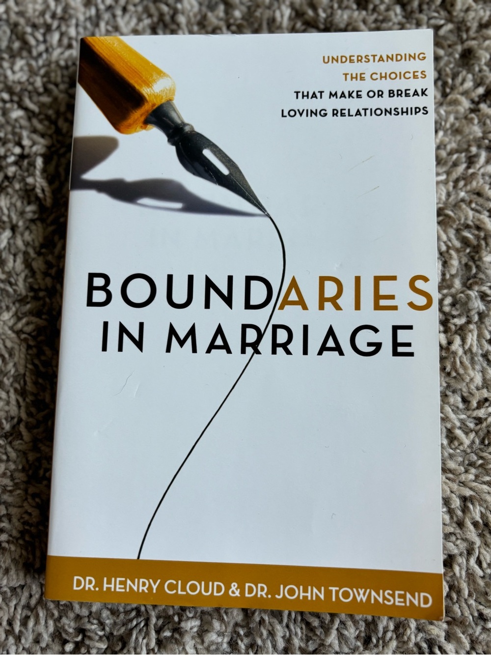 Boundaries in Marriage by - White/Gold Cover